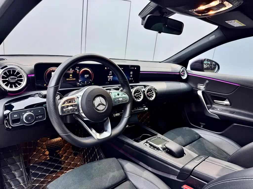 Mercedes-Benz Mercedes-Benz A-Class 2022 Facelift A 200 L Sport Sedan Fashion Edition 2023 - thumbnail 20