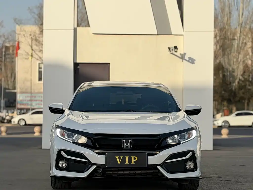 Honda Honda Civic 2021 Hatchback 220TURBO CVT Sport Edition 2021 - thumbnail 2