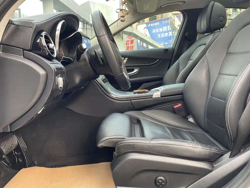 Mercedes-Benz Mercedes-Benz C-Class 2019 C 260 L Sport Edition 2019 - thumbnail 4
