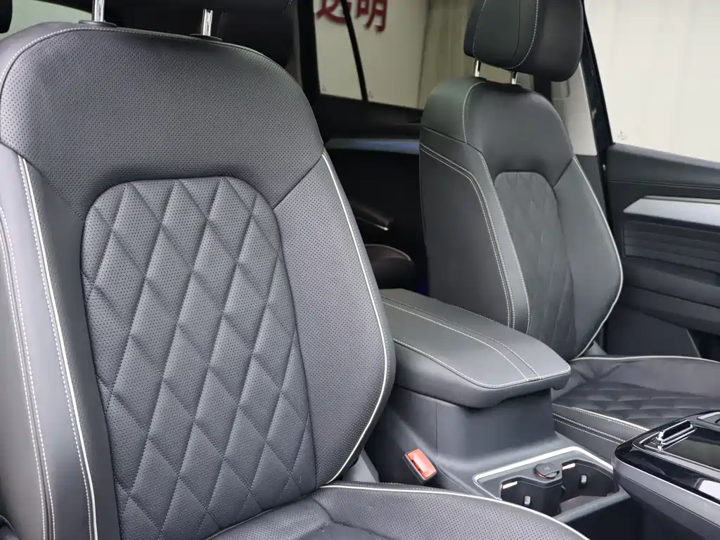 Volkswagen Teramont 2022 380TSI 4Motion Flagship Edition 6-seater 2023 - thumbnail 10