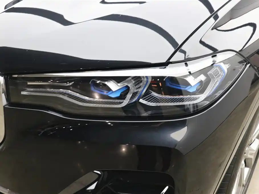 BMW BMW X7 xDrive40i Luxury Package 2021 - thumbnail 28