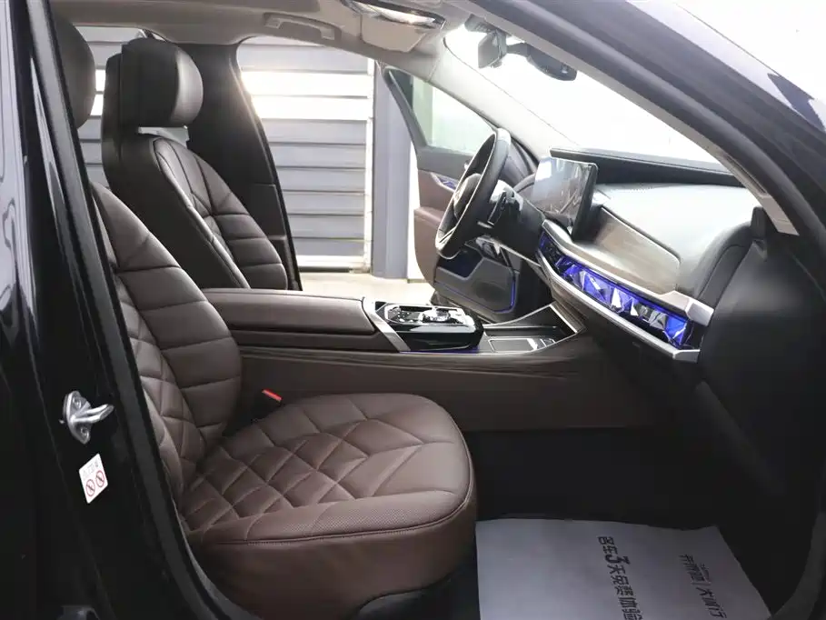 BMW BMW 7 Series 2023 735Li M Sport Package 2024 - thumbnail 22