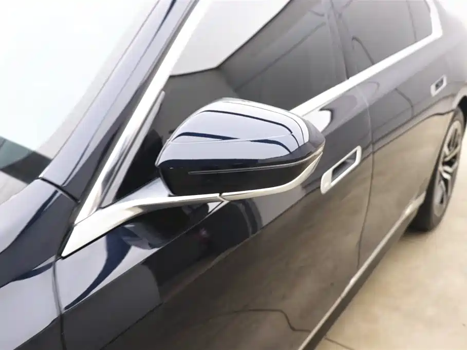 BMW BMW 7 Series 2023 735Li M Sport Package 2024 - thumbnail 27