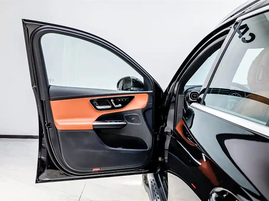Mercedes-Benz Mercedes-Benz GLC 2024 GLC 260 L 4MATIC Sport 7-seater 2024 - thumbnail 8
