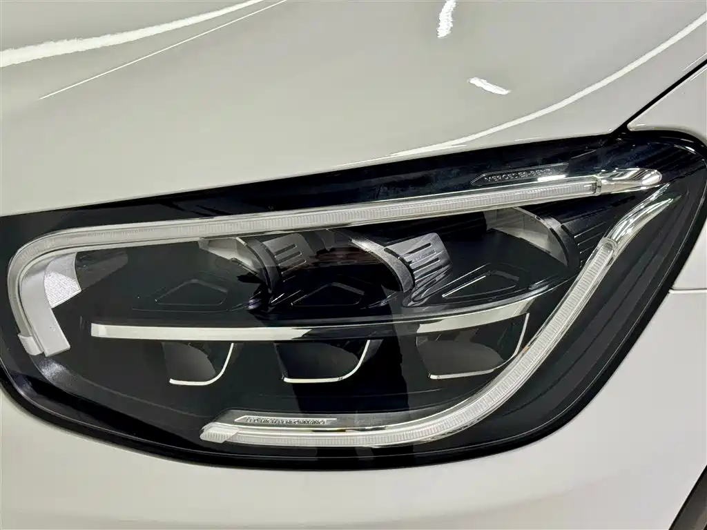 Mercedes-Benz Mercedes-Benz GLC 2020 GLC 260 L 4MATIC Dynamic Model 2020 - thumbnail 8