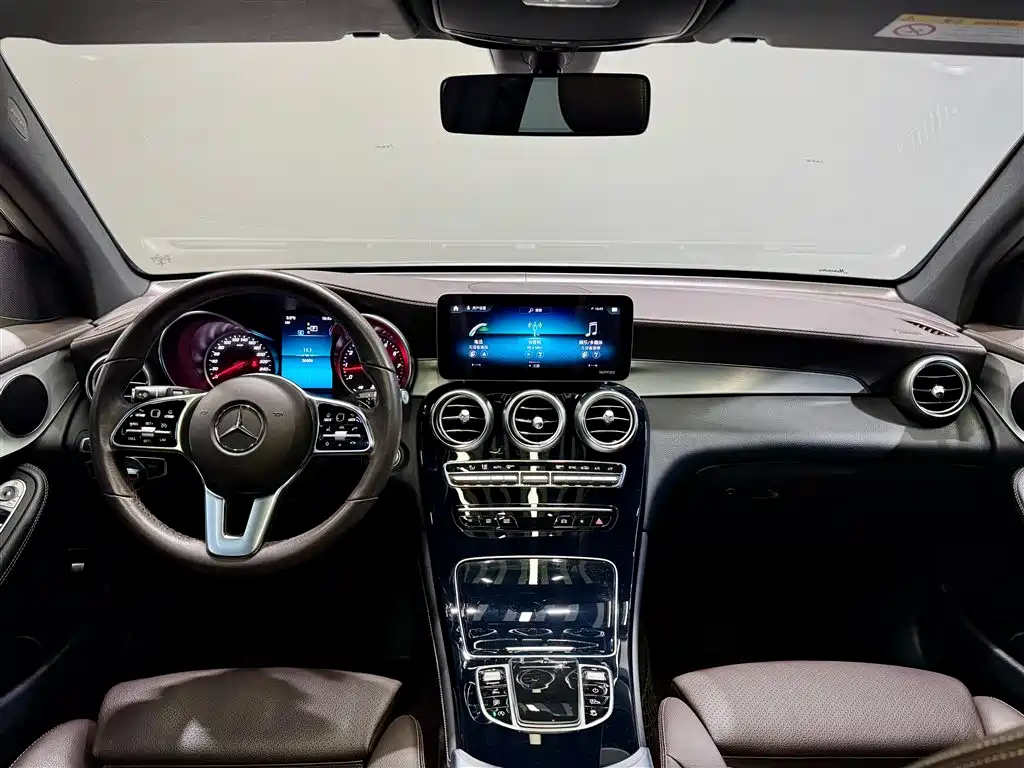 Mercedes-Benz Mercedes-Benz GLC 2020 GLC 260 L 4MATIC Dynamic Model 2020 - thumbnail 14