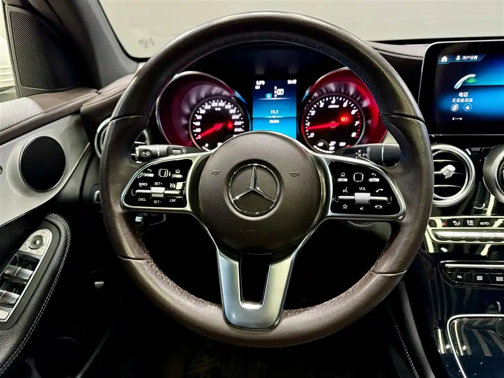 Mercedes-Benz Mercedes-Benz GLC 2020 GLC 260 L 4MATIC Dynamic Model 2020 - thumbnail 22