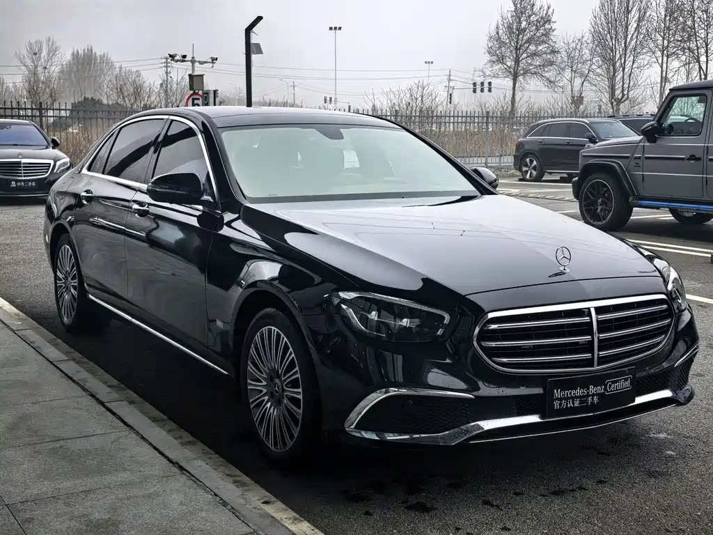 Mercedes-Benz Mercedes-Benz E-Class 2023 E 300 L Fashion Edition 2023 - thumbnail 3