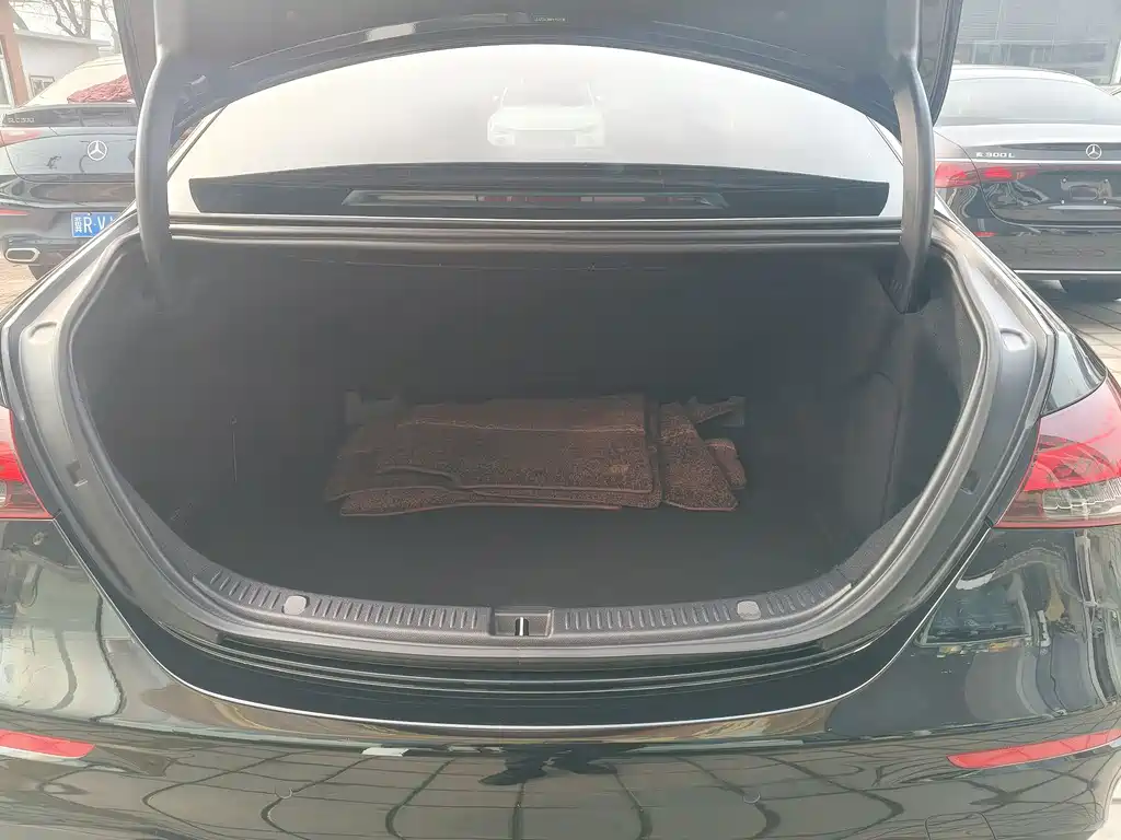Mercedes-Benz Mercedes-Benz E-Class 2023 E 300 L Sport Luxury 2023 - thumbnail 24