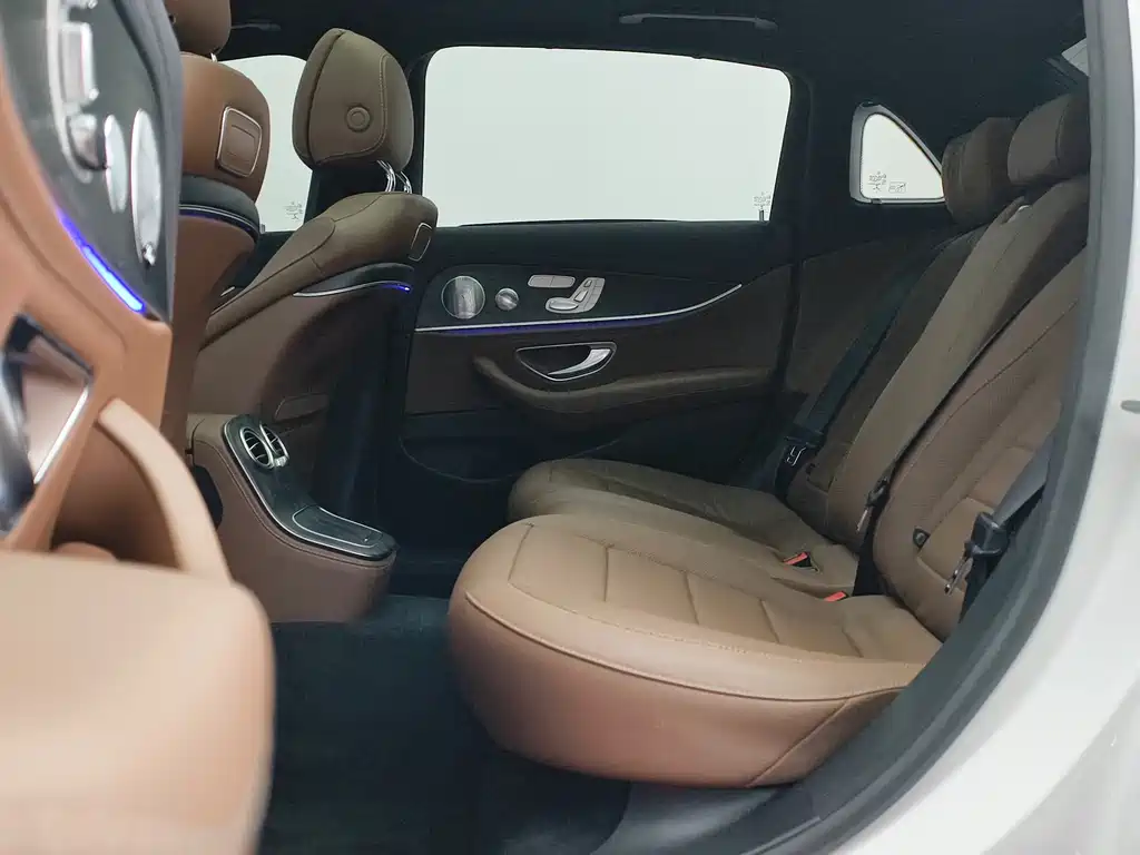 Mercedes-Benz Mercedes-Benz E-Class 2021 E 300 L Sport Luxury Edition 2021 - thumbnail 16