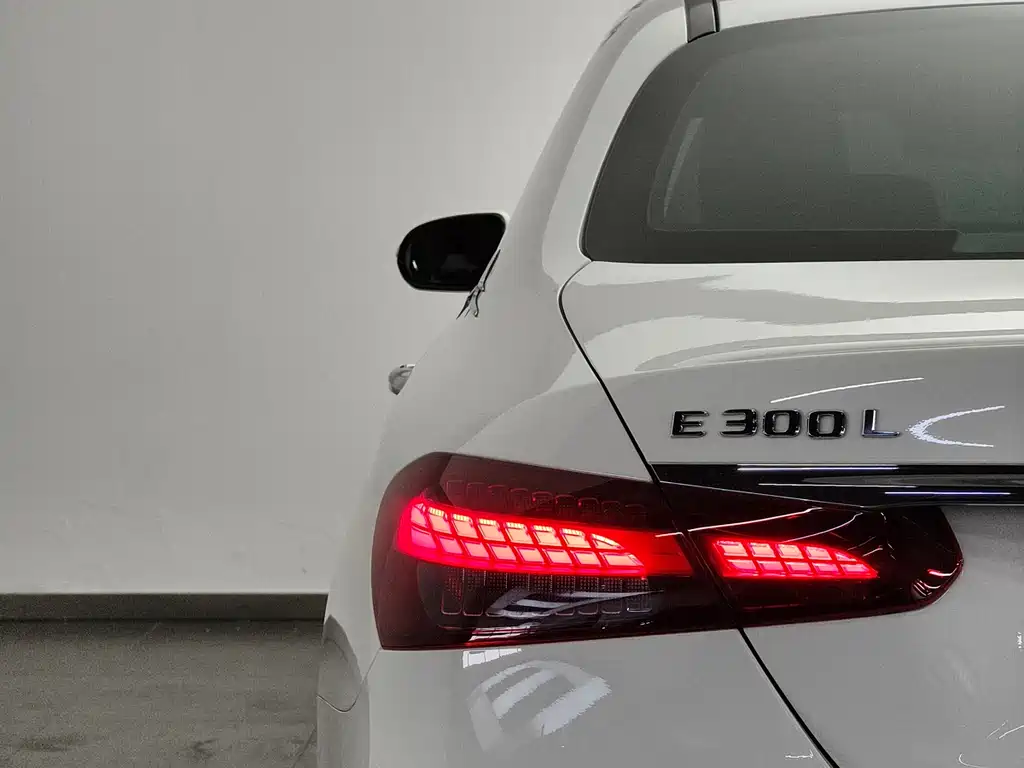 Mercedes-Benz Mercedes-Benz E-Class 2021 E 300 L Sport Luxury Edition 2021 - thumbnail 18