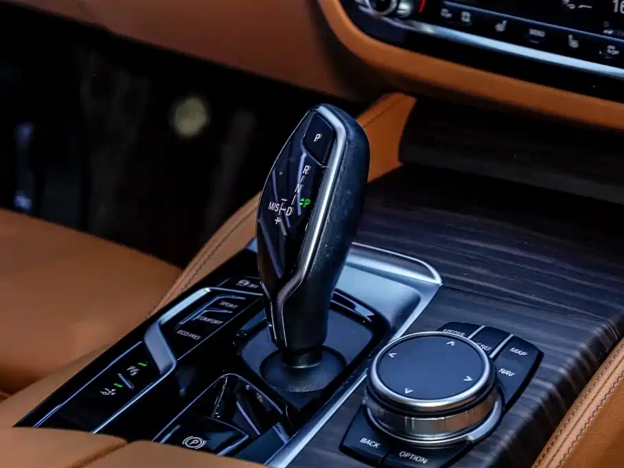 BMW BMW 6 Series GT 2022 630i Luxury Design Package 2024 - thumbnail 15