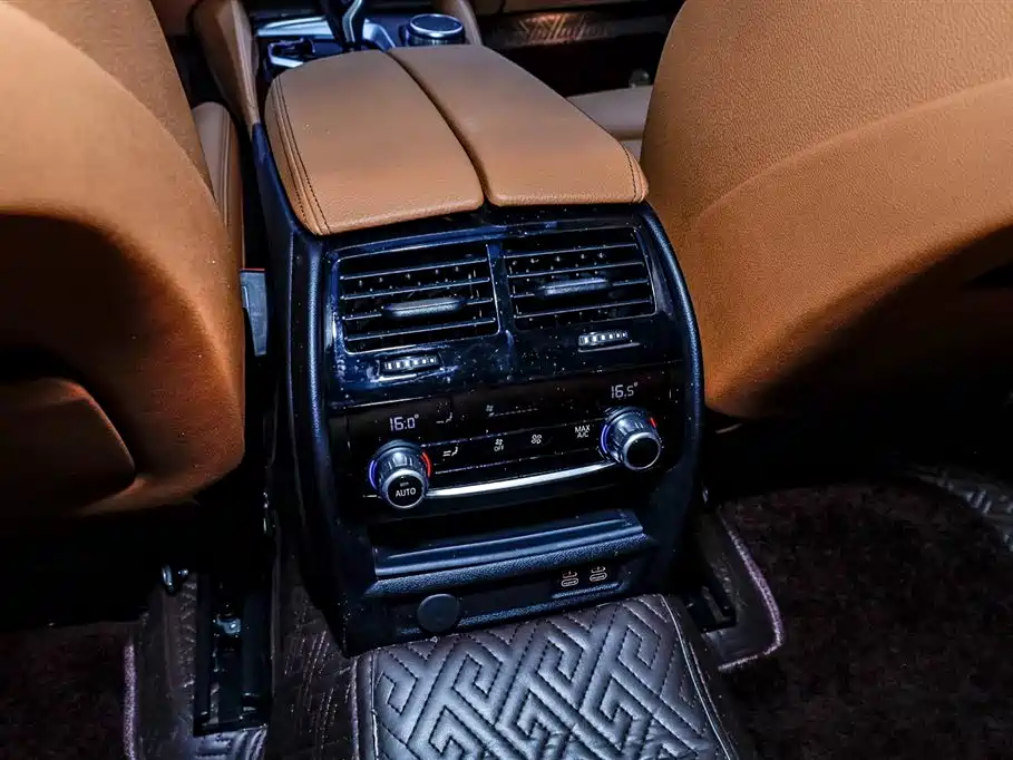 BMW BMW 6 Series GT 2022 630i Luxury Design Package 2024 - thumbnail 24