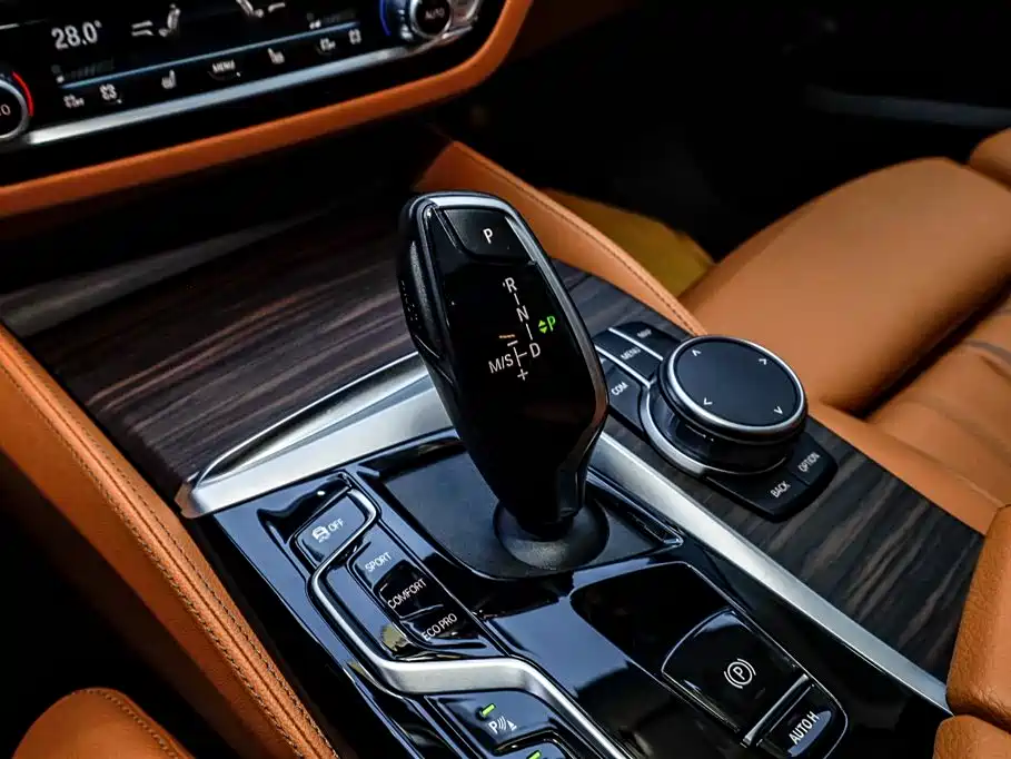 BMW BMW 6 Series GT 2022 630i Luxury Design Package 2024 - thumbnail 30