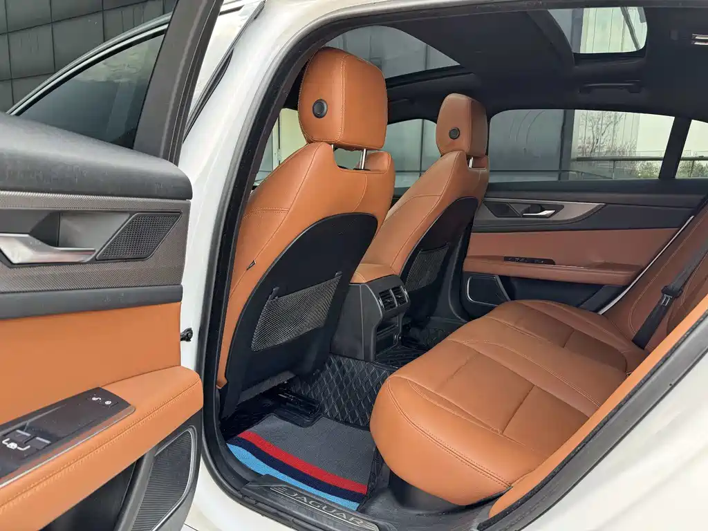 Jaguar Jaguar XEL 2020 2.0T 200PS R-DYNAMIC S Sport 2021 - thumbnail 6