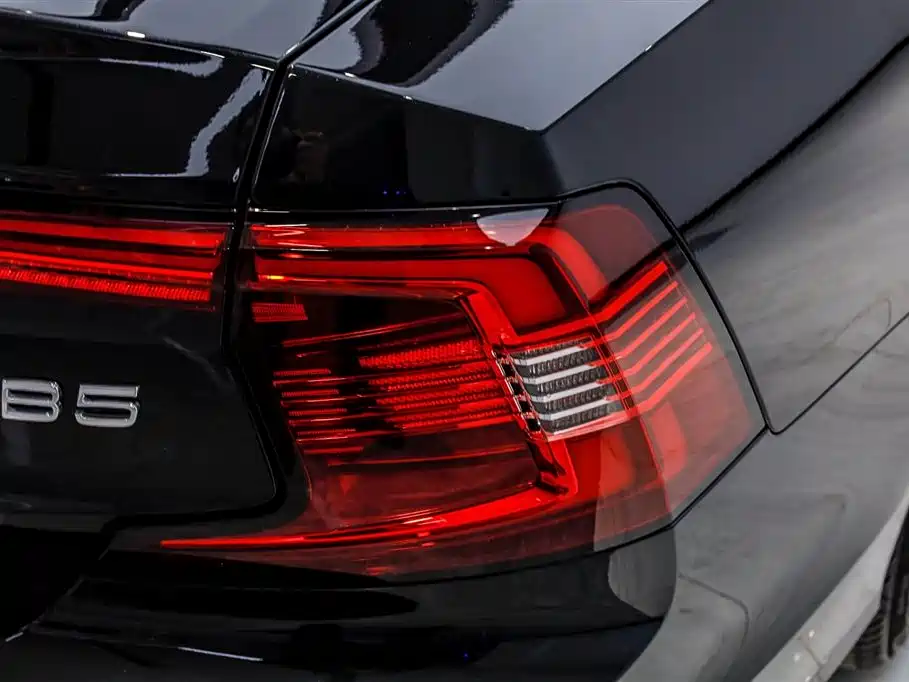 Volvo Volvo S90 2024 B5 Momentum Luxury Edition 2025 - thumbnail 10