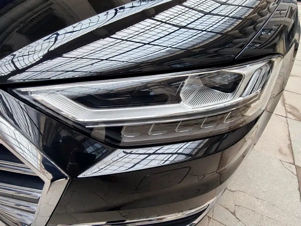 Audi Audi A8 2019 A8L 50 TFSI quattro Luxury Edition 2020 - thumbnail 6