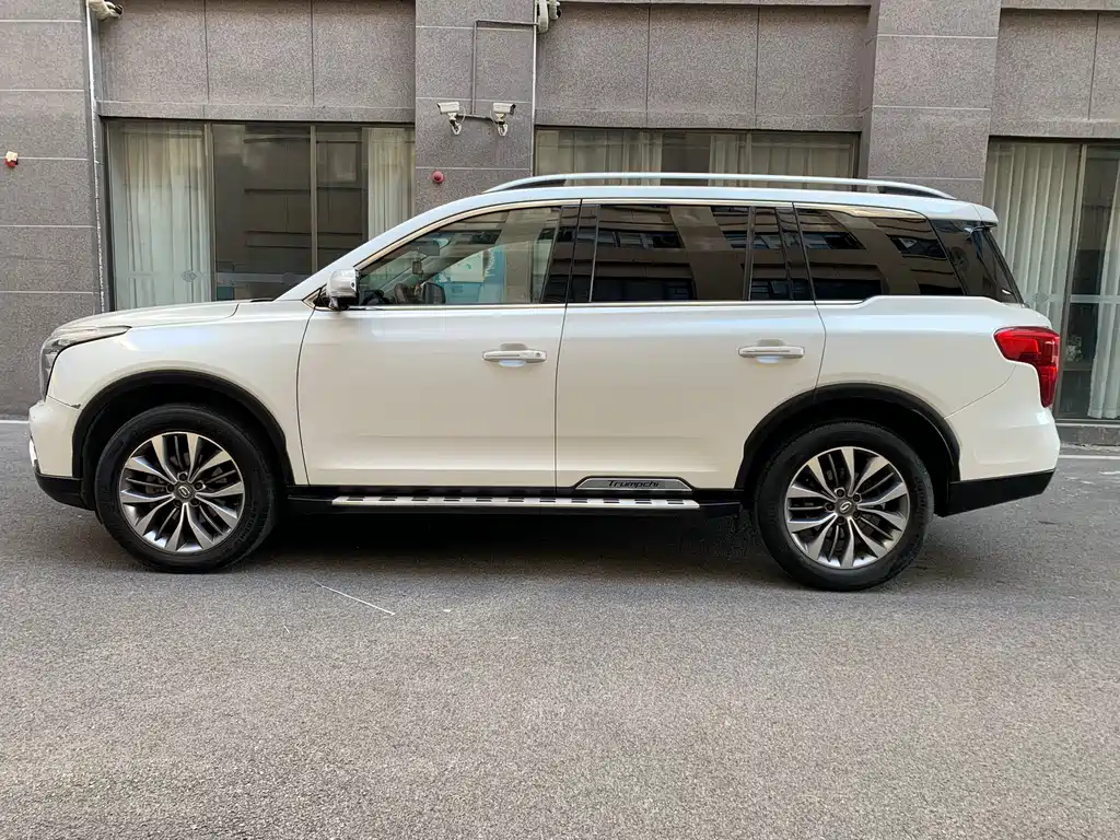 GAC Trumpchi GAC Trumpchi GS8 2017 320T 2WD Luxury Intelligent Link Version (Seven Seats) 2017 - thumbnail 3