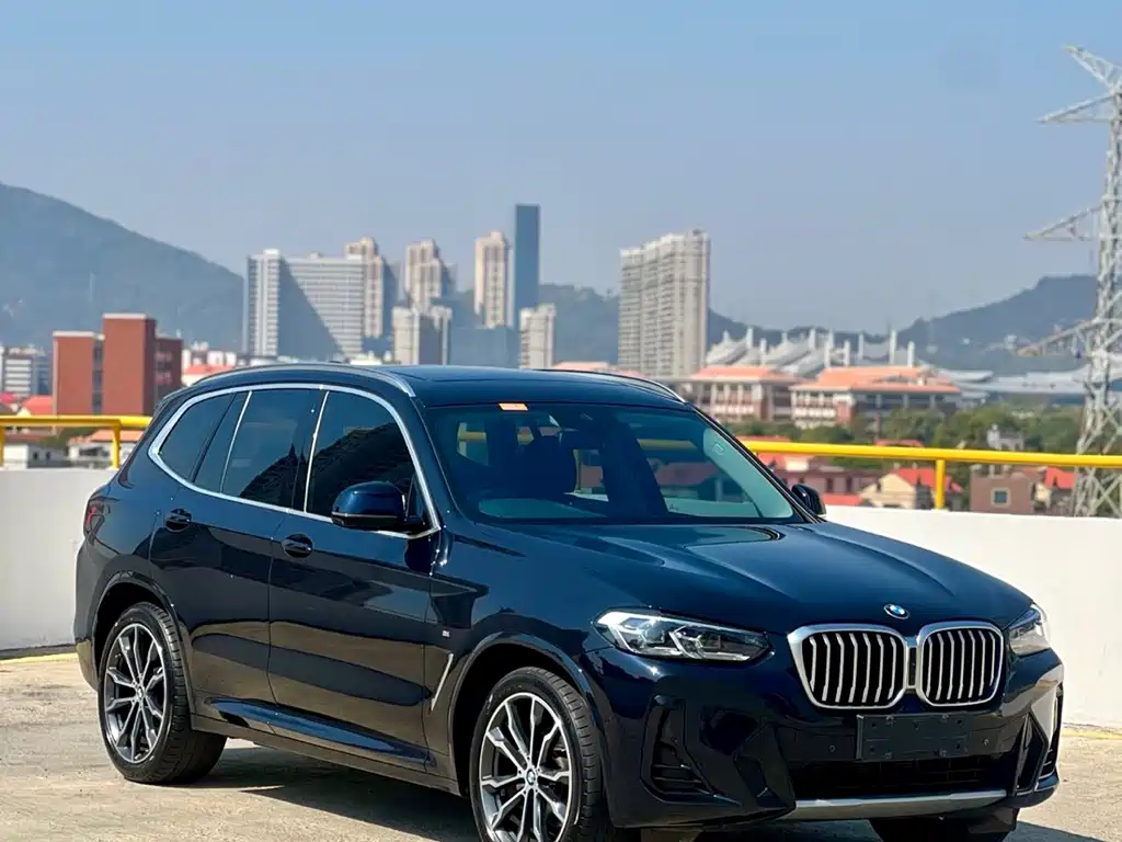 BMW BMW X3 2022 facelift xDrive30i M Sport Night Shadow Edition 2022 - thumbnail 3