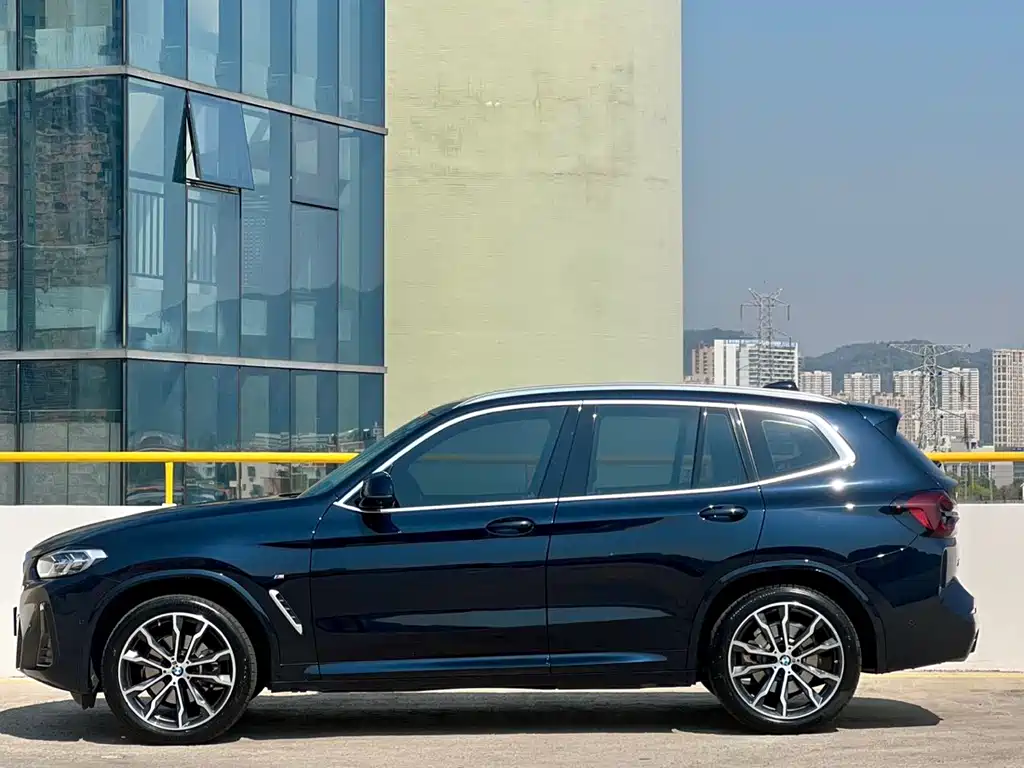 BMW BMW X3 2022 facelift xDrive30i M Sport Night Shadow Edition 2022 - thumbnail 15