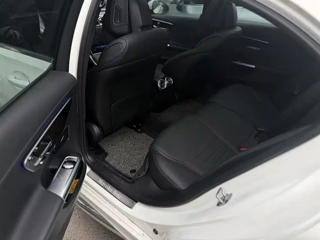 Mercedes-Benz Mercedes-Benz C-Class 2024 C 260 L Sport Edition 2024 - thumbnail 5