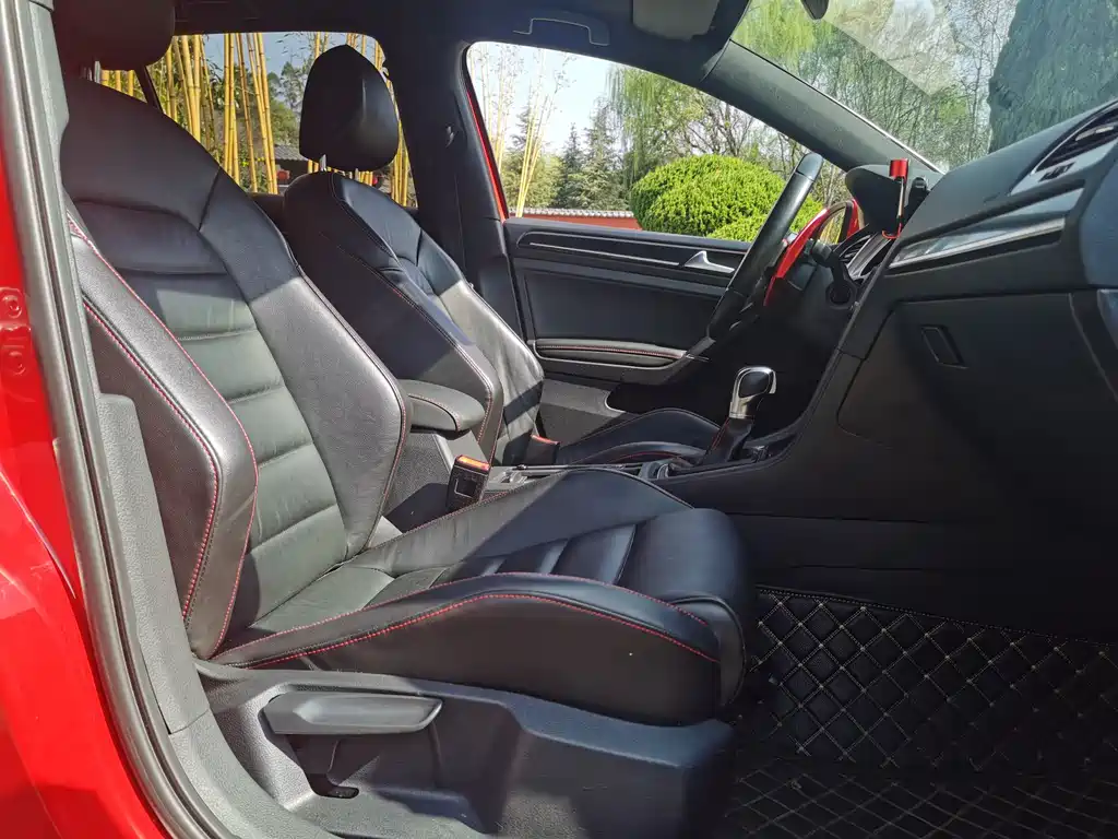 Volkswagen Volkswagen Golf GTI 2016 2.0 TSI GTI 2017 - thumbnail 11