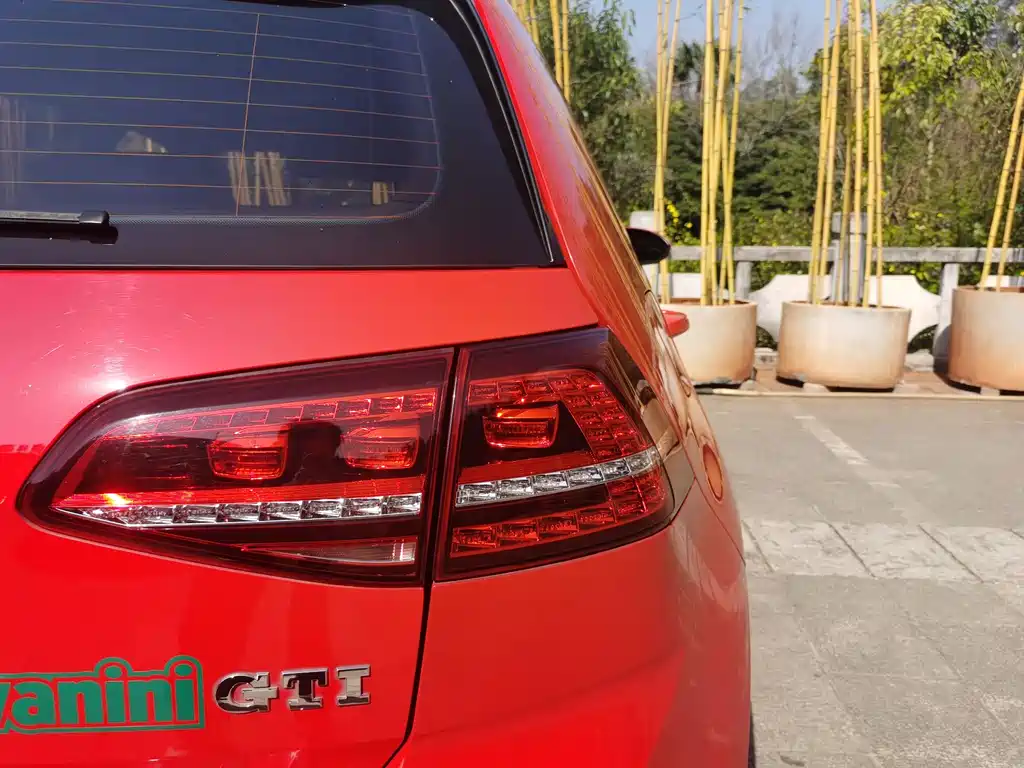 Volkswagen Volkswagen Golf GTI 2016 2.0 TSI GTI 2017 - thumbnail 16