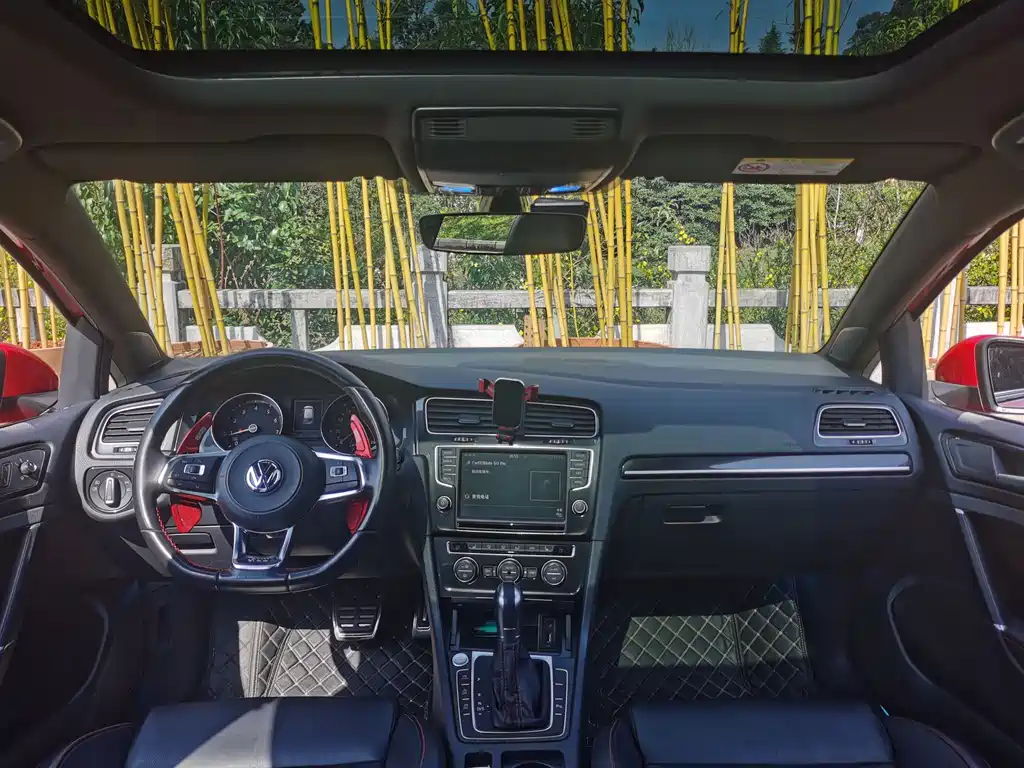 Volkswagen Volkswagen Golf GTI 2016 2.0 TSI GTI 2017 - thumbnail 18
