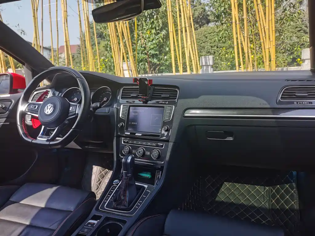 Volkswagen Volkswagen Golf GTI 2016 2.0 TSI GTI 2017 - thumbnail 21
