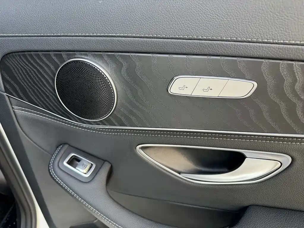 Mercedes-Benz Mercedes-Benz C-Class 2017 C 200 L Sport Edition 2017 - thumbnail 21