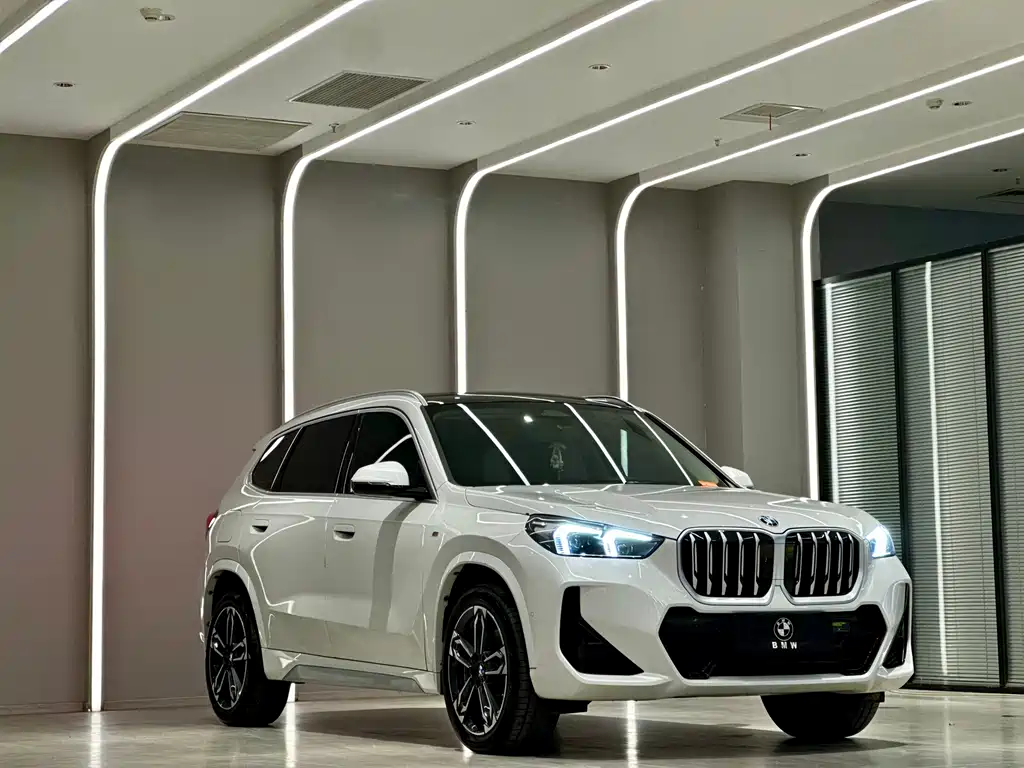 BMW BMW X1 2024 sDrive25Li M Sport Package 2024 - thumbnail 3
