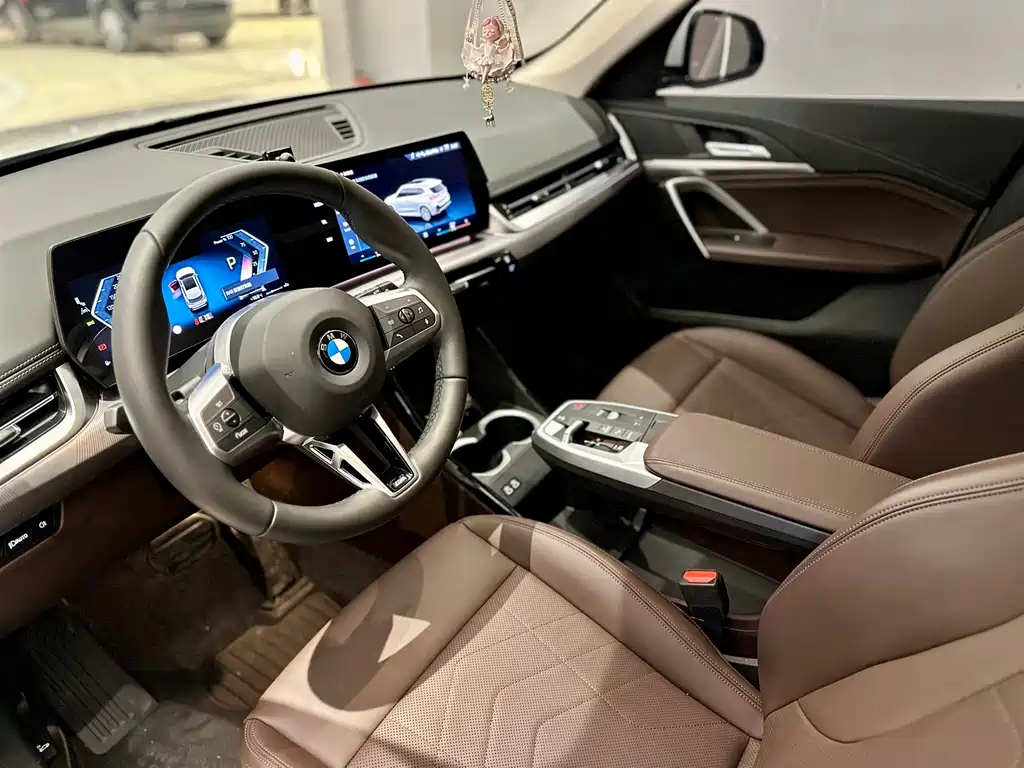 BMW BMW X1 2024 sDrive25Li M Sport Package 2024 - thumbnail 4