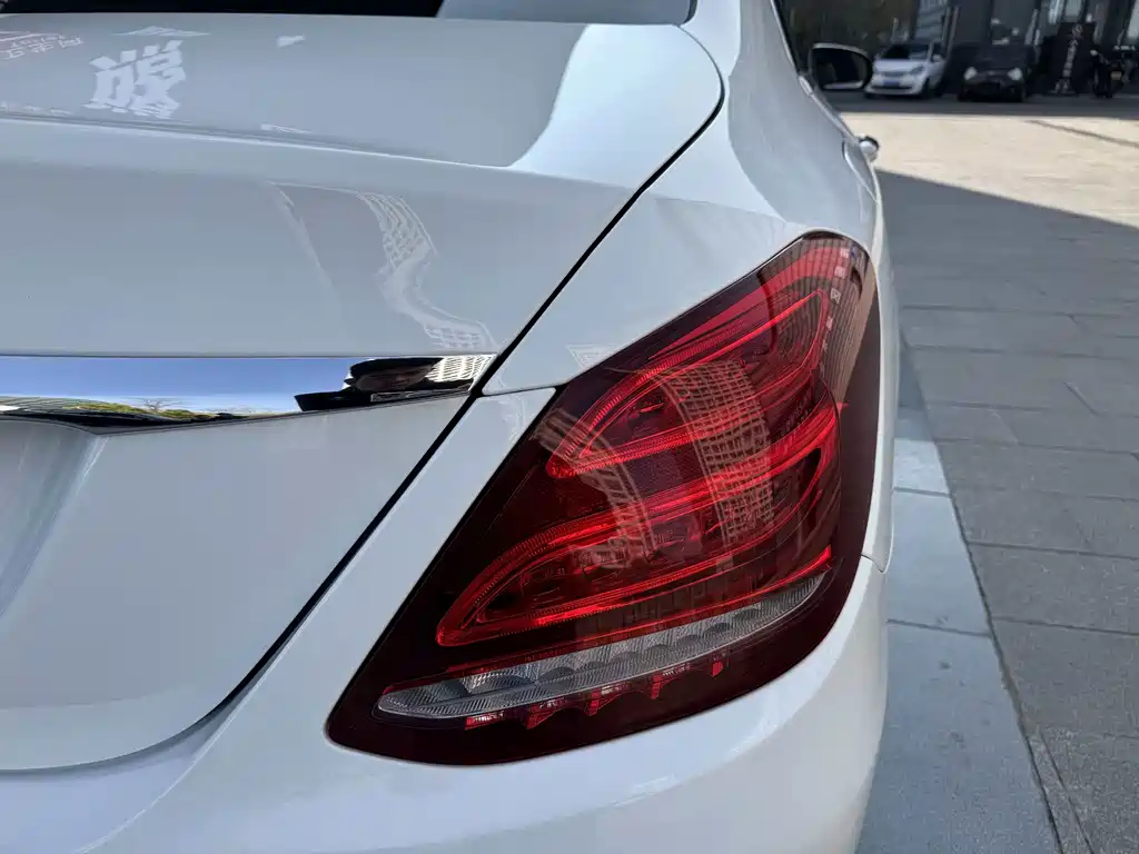 Mercedes-Benz Mercedes-Benz C-Class 2017 C 200 L Sport Edition 2017 - thumbnail 30
