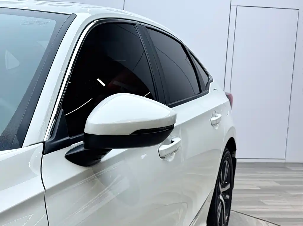 Honda Honda Civic 2023 240TURBO CVT Technology Edition 2024 - thumbnail 3