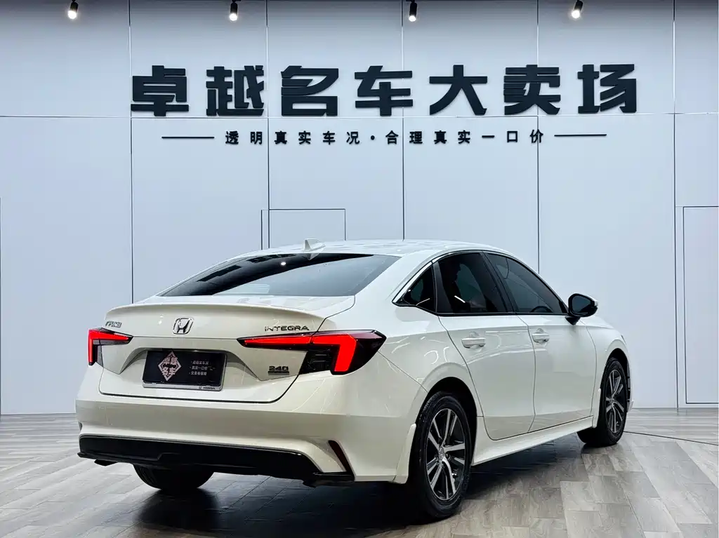 Honda Honda Civic 2023 240TURBO CVT Technology Edition 2024 - thumbnail 18