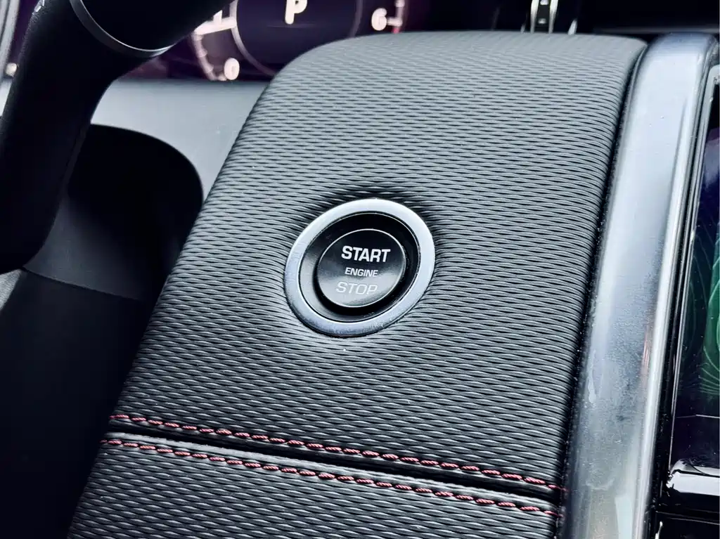 Land Rover Discovery Sport 2020 249PS R-Dynamic Performance Edition 2020 - thumbnail 8