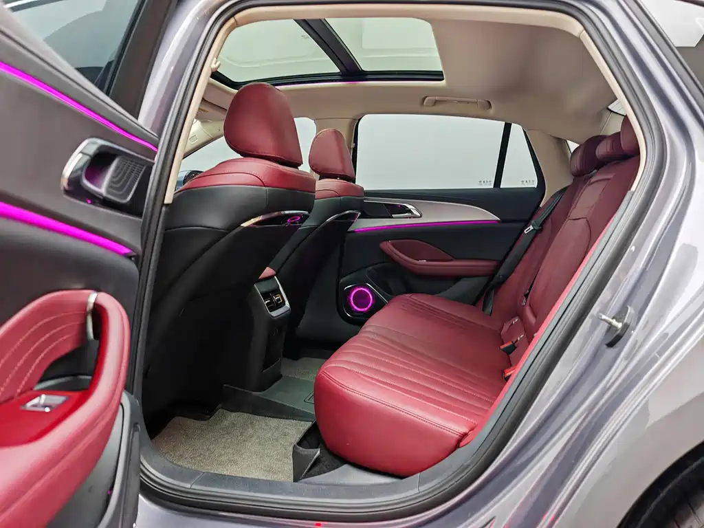 Hongqi Hongqi H5 2023 2.0T Automatic Intelligent Connectivity Flag Enjoyment Edition 2023 - thumbnail 17