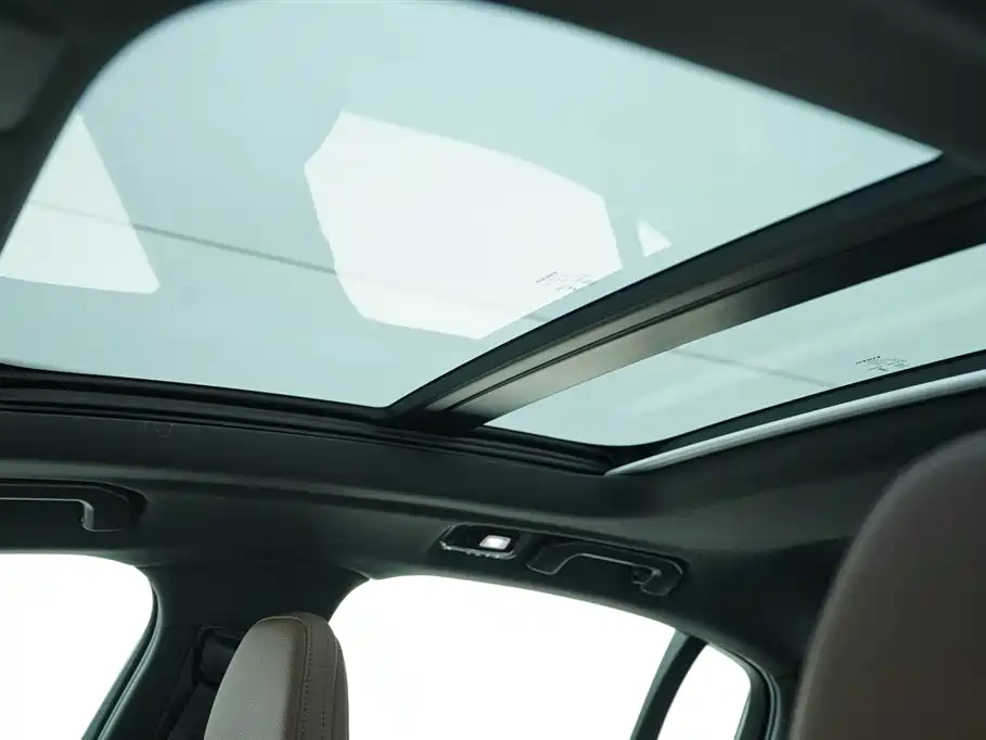 Volvo Volvo S60 2026 B4 R-Design Luxury 2026 - thumbnail 11