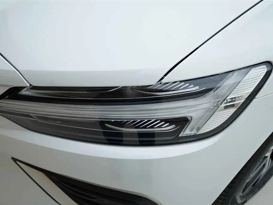 Volvo Volvo S60 2026 B4 R-Design Luxury 2026 - thumbnail 14