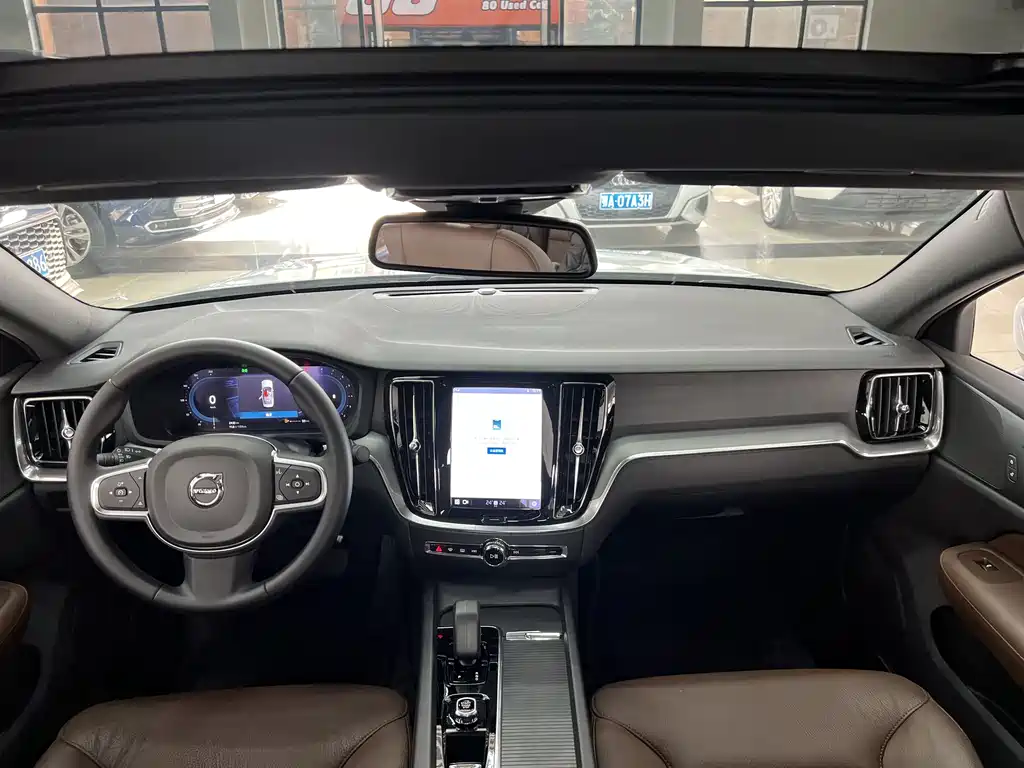 Volvo Volvo S60 2025 B4 Comfort Luxury Edition 2025 - thumbnail 15