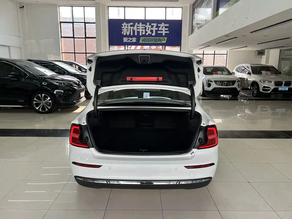 Volvo Volvo S60 2025 B4 Comfort Luxury Edition 2025 - thumbnail 29