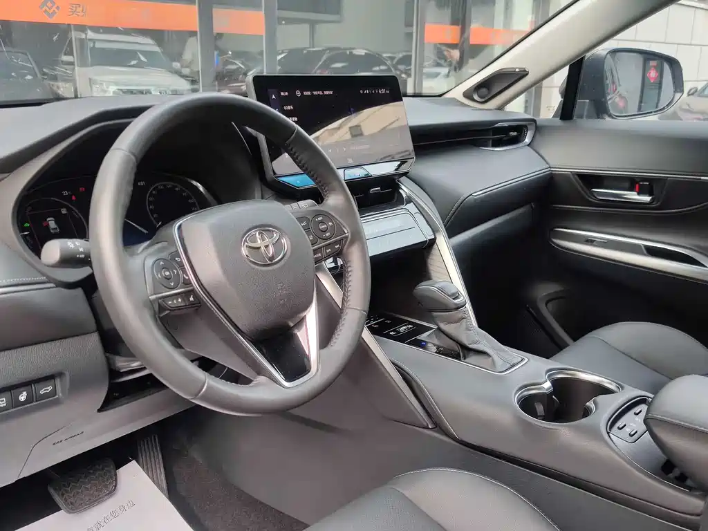 Toyota Toyota Harrier 2022 Hybrid 2.5L CVT AWD Premium Edition 2021 - thumbnail 16