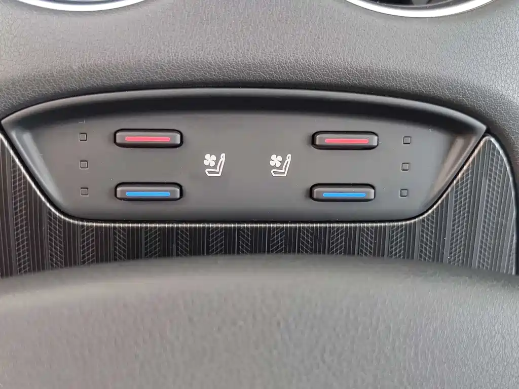 Toyota Toyota Harrier 2022 Hybrid 2.5L CVT AWD Premium Edition 2021 - thumbnail 18