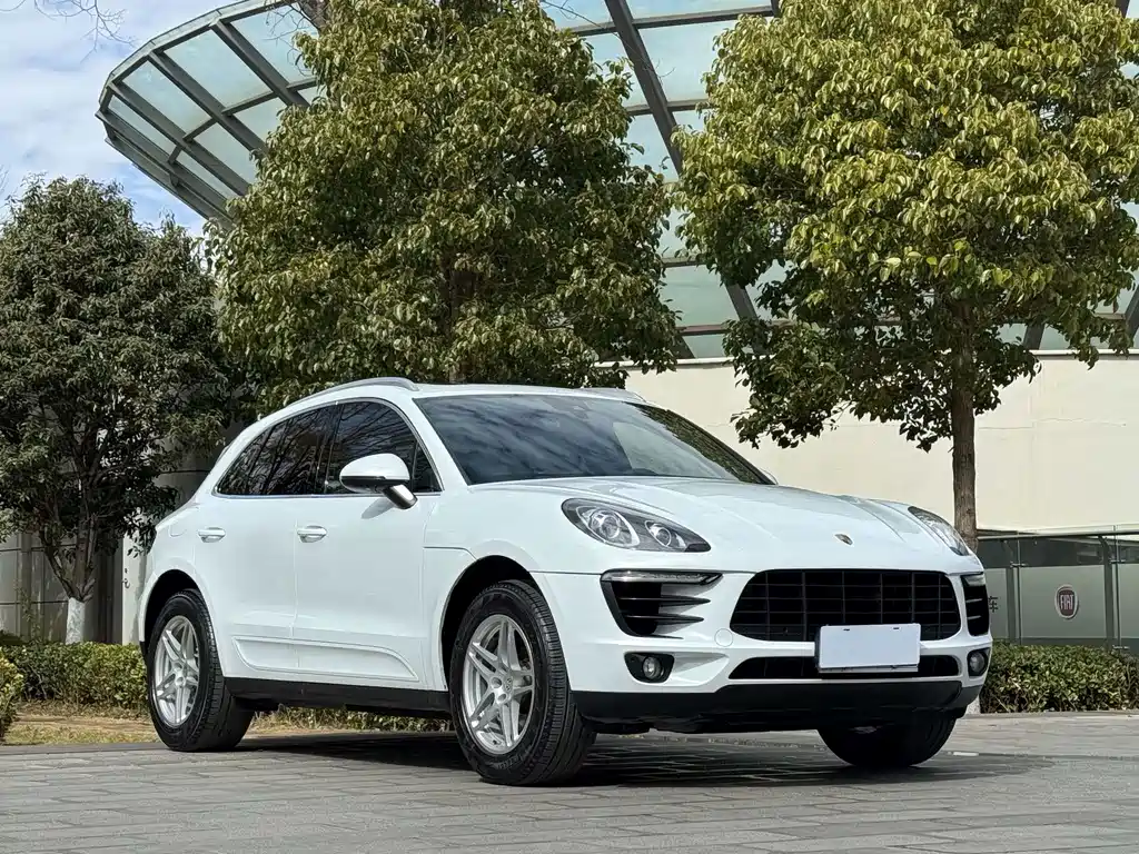 Porsche Porsche Macan 2017 Macan 2.0T 2016 - thumbnail 3