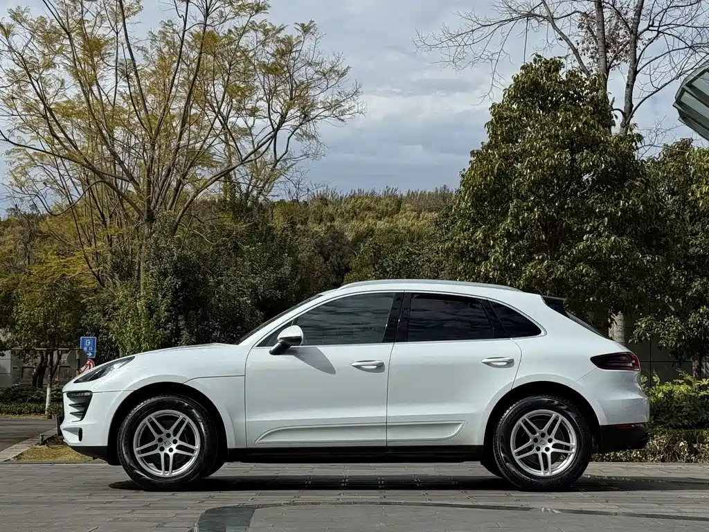 Porsche Porsche Macan 2017 Macan 2.0T 2016 - thumbnail 10