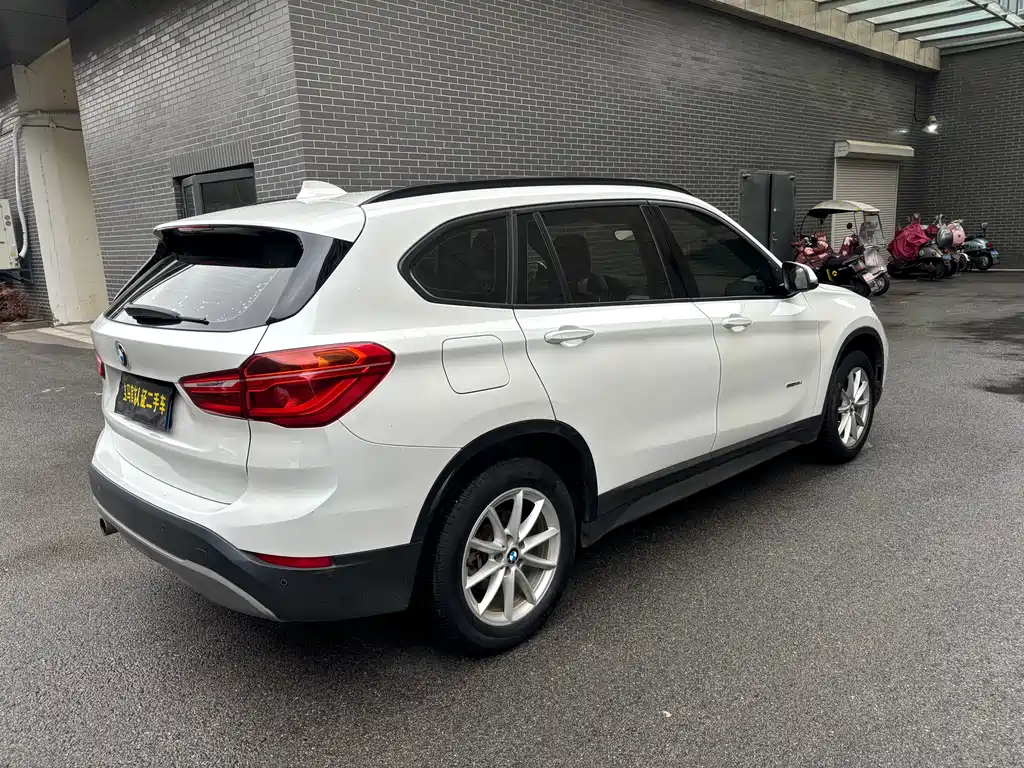 BMW BMW X1 2018 sDrive18Li Fashion Edition 2018 - thumbnail 15
