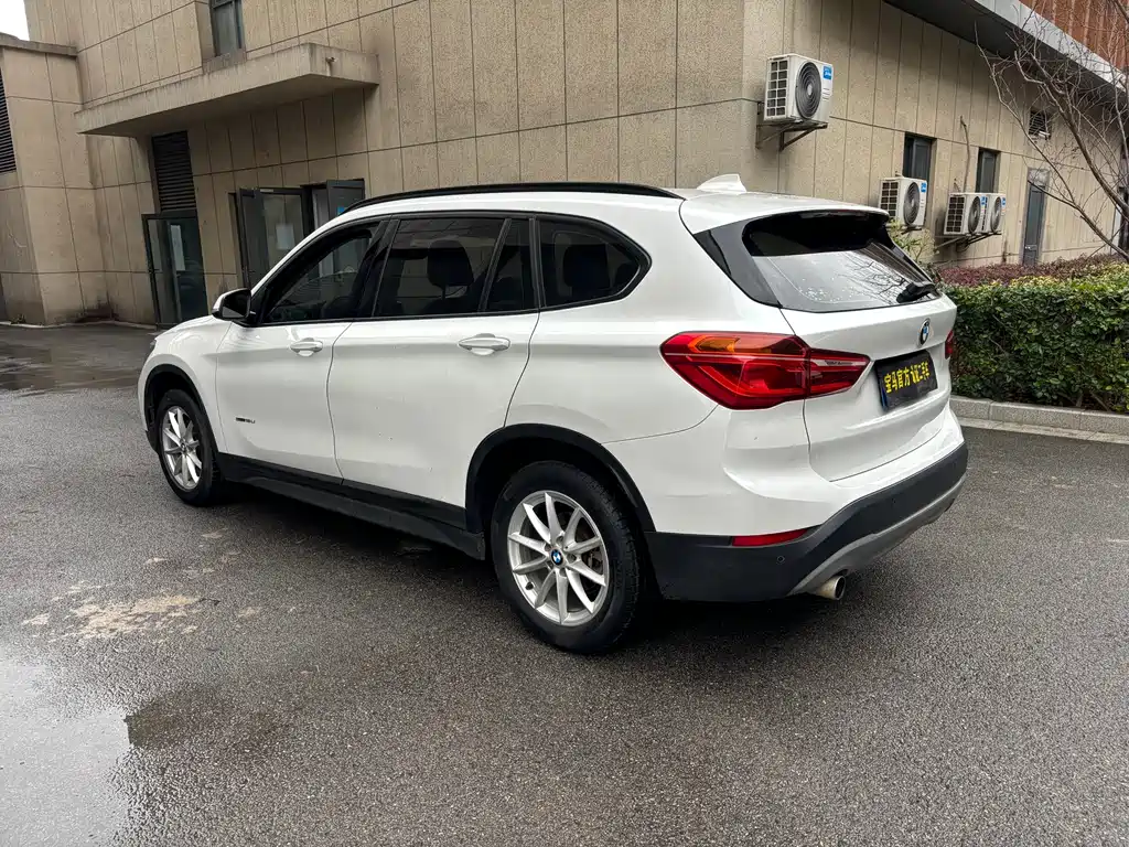 BMW BMW X1 2018 sDrive18Li Fashion Edition 2018 - thumbnail 17