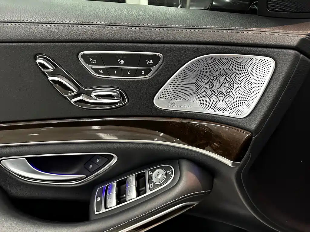 Mercedes-Benz Maybach S-Class 2020 S 450 4MATIC Collector's Edition 2020 - thumbnail 16