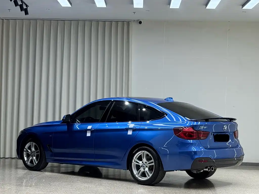 BMW BMW 3 Series GT 2019 320i M Sport Package 2019 - thumbnail 4