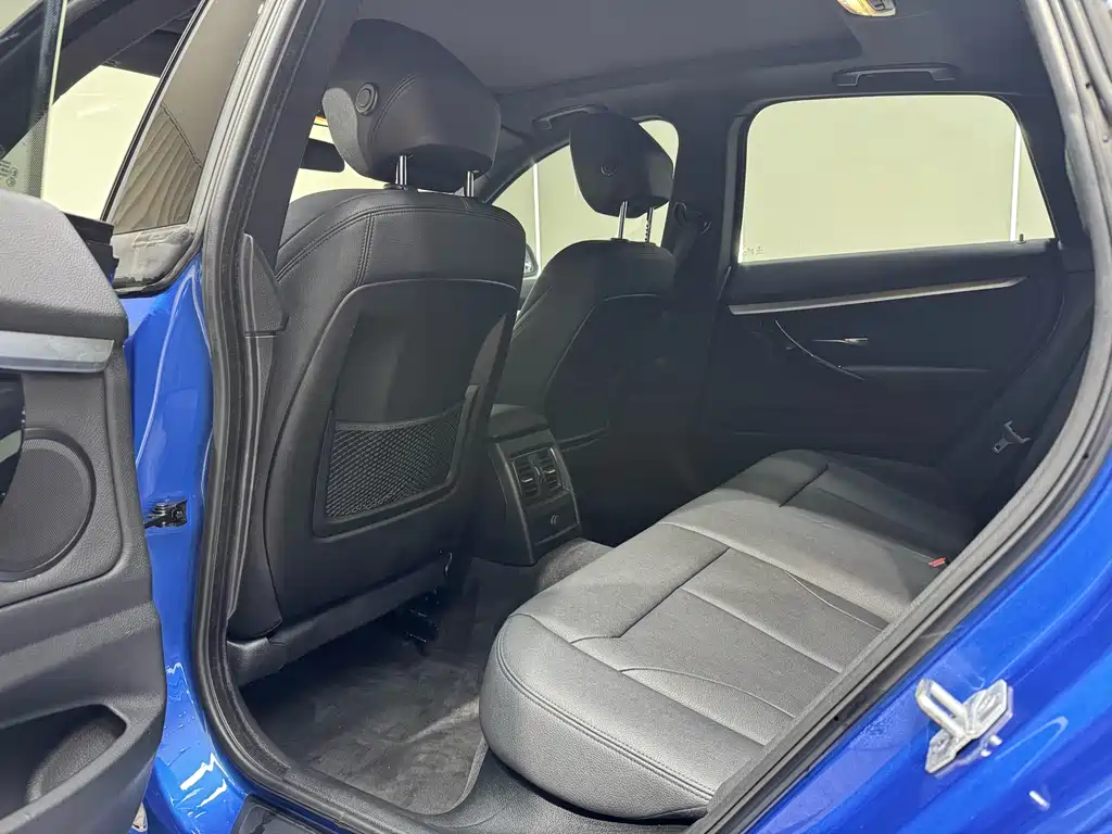 BMW BMW 3 Series GT 2019 320i M Sport Package 2019 - thumbnail 18